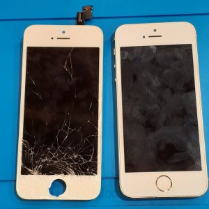 iPhone5s ガラスパネル交換