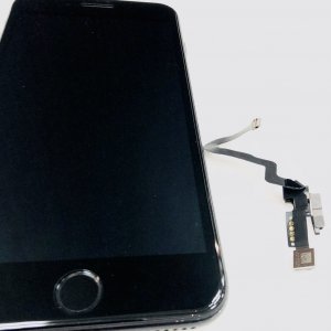 iPhone7+ 近接センサー 交換修理
