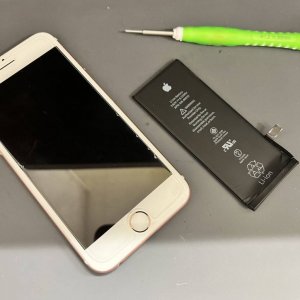 iPhone6s バッテリー交換
