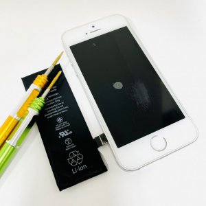 iPhoneSEバッテリー交換修理