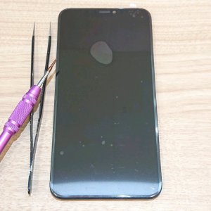iPhoneXS max 液晶交換