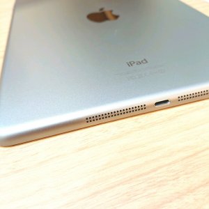 iPad Air ライトニング修理