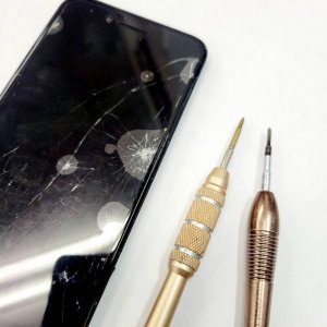 iPhone7フロントパネル交換
