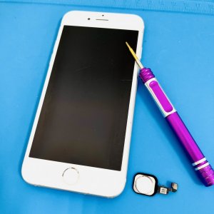 iPhone6Sホームボタン交換