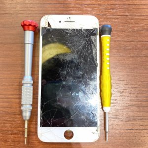 iPhone7 液晶交換修理