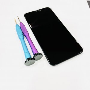 iPhone X  パネル交換