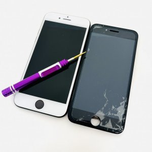 iPhoneSE2液晶交換修理