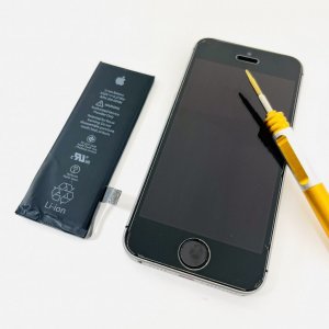 iPhoneSE バッテリー交換修理