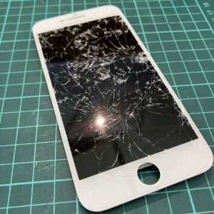 iPhone6 パネル交換