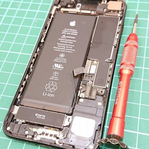 iPhone7 バッテリー交換