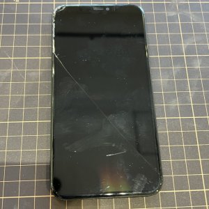 iPhone11 液晶交換修理