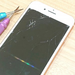 iPhone8 液晶交換