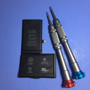 iPhoneX ゲーム中にアプリが落ちる…→バッテリー交換で解決‼