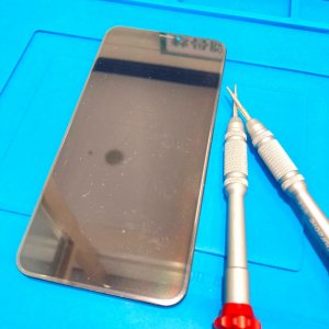 iPhoneXSMAX 液晶交換修理