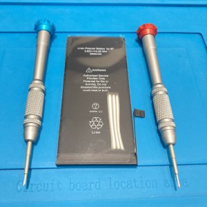 iPhone8plus バッテリー交換修理