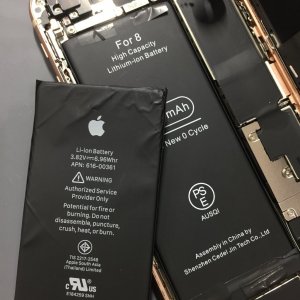 iPhone8 バッテリー交換