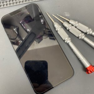 iPhone12 液晶交換