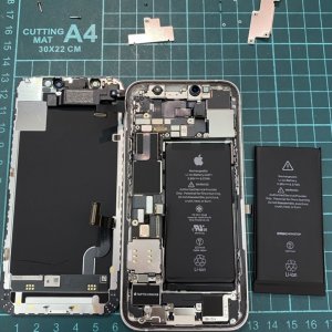 iPhone12mini バッテリー交換