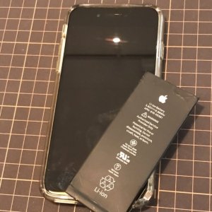 iPhone8 バッテリー交換