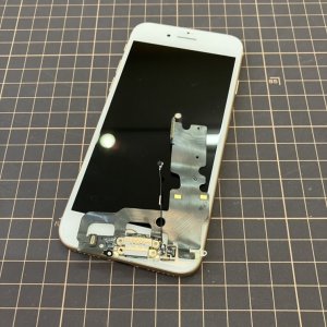 iPhone7 ライトニング修理