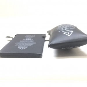 iPhone6s バッテリー交換