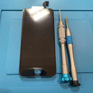 iPhone5S 液晶交換