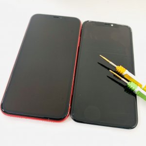 iPhone11液晶交換修理
