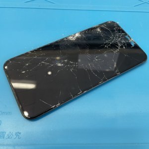iPhone 11Pro 液晶交換