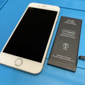 iPhone6s バッテリー交換