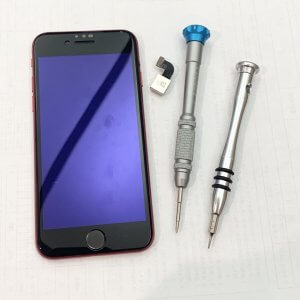 iPhone8　アウトカメラ修理