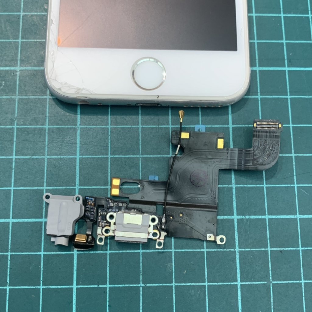 iPhone6 ライトニング交換
