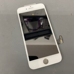 iPhone8 パネル交換
