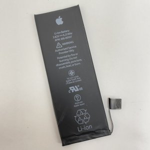 iPhoneSE バッテリー交換
