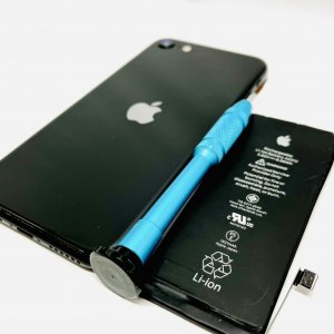 iPhone8 バッテリー交換