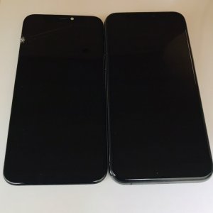 iPhone11Proパネル交換修理