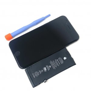 iPhone8 バッテリー交換修理
