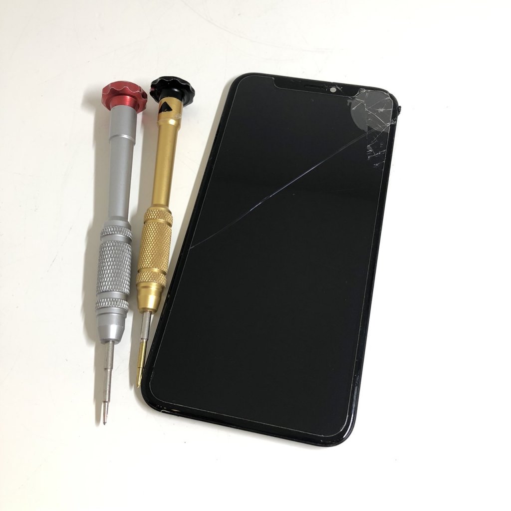iPhoneXS　液晶交換
