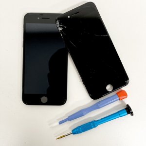 iPhoneSE2 パネル交換修理