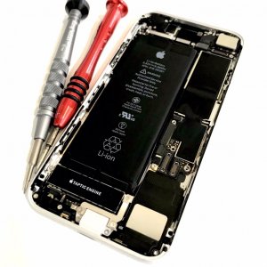 iPhone8 バッテリー交換