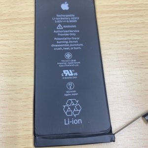 iPhoneSE2 再起動を繰り返す…お任せください！バッテリー無料診断キャンペーン中！