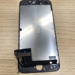 iPhone8 液晶交換…最短15分で修理可能！即日対応出来ます！