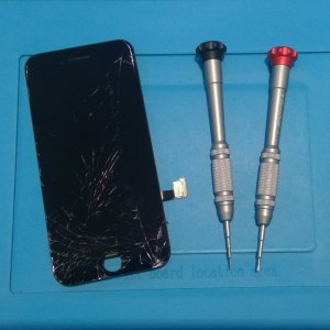 iPhone7 フロントパネル交換