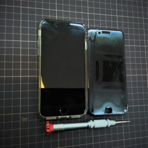 iPhoneSE2 液晶交換