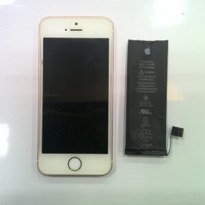 iPhoneSE バッテリー交換