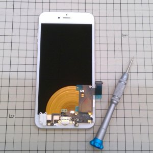 iPhone6SPlus ライトニング修理