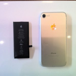 iPhone7 バッテリー交換