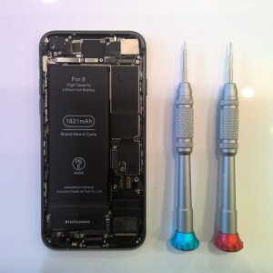 iPhone8バッテリー交換