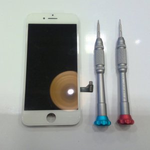 iPhone7パネル交換