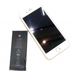 iPhone8　バッテリー交換