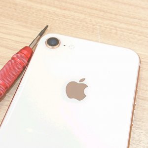 iPhone8 アウトカメラ修理